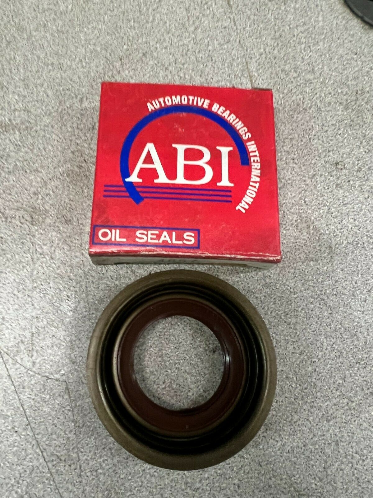 LOT OF 2 NEW IN BOX OILSEAL 4850