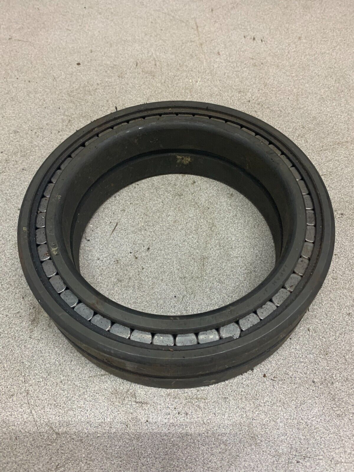 NEW NO BOX NSK ROLLER BEARING RS-4926E4