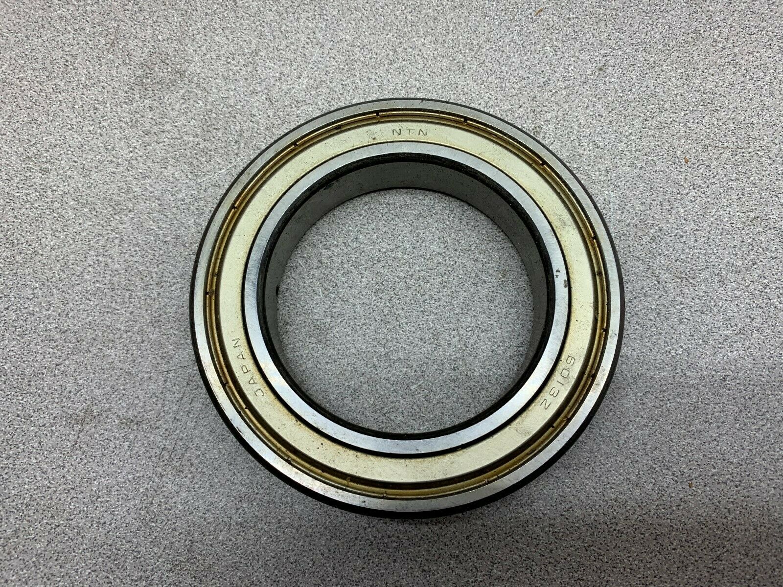 NEW NO BOX NTN BEARING 60132