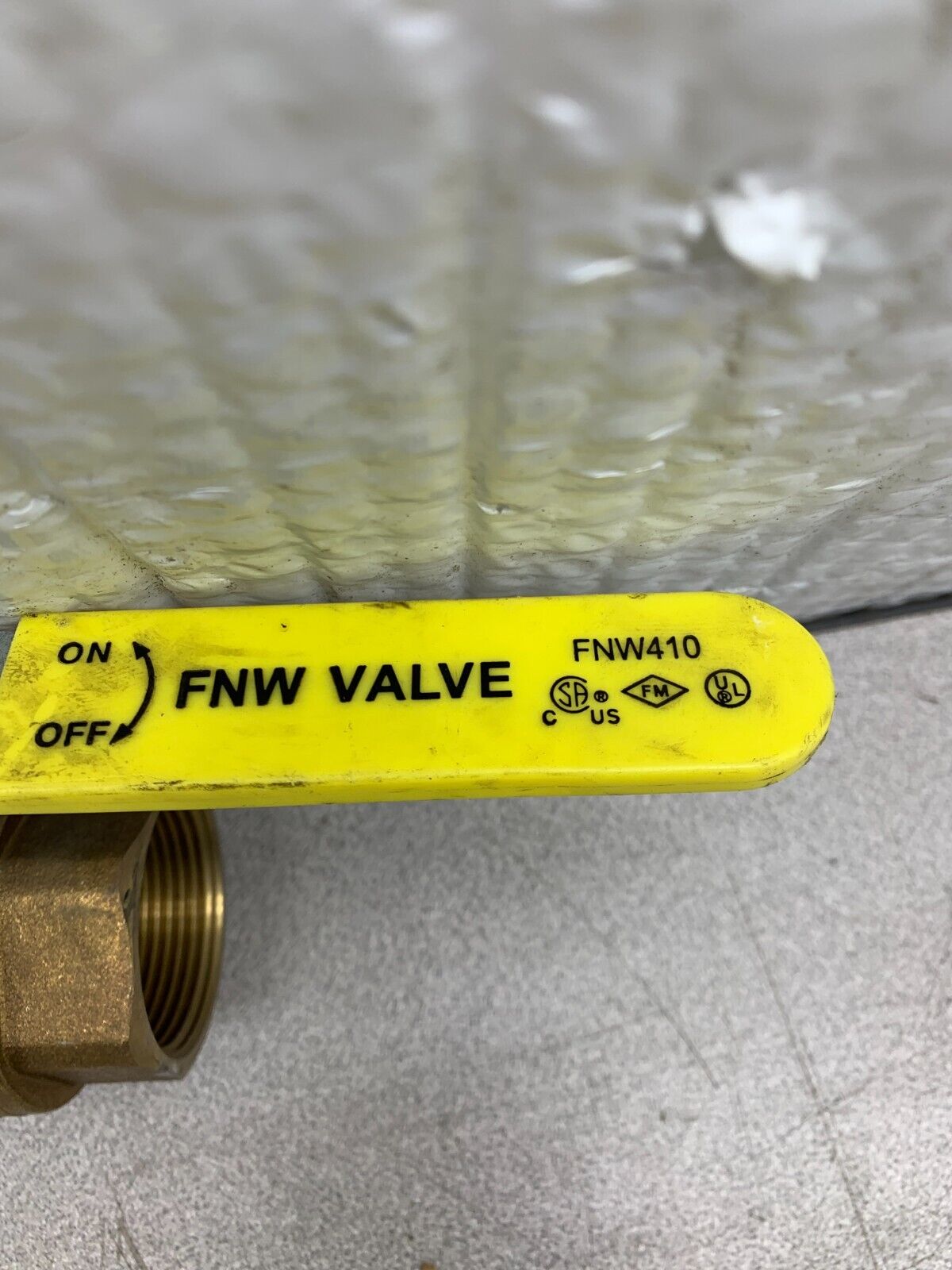 NEW NO BOX FNW 1-1/4" BALL VALVE FNW410 FNW410H