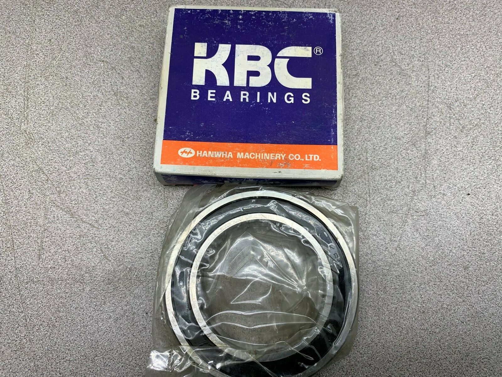 NEW IN BOX KBC BEARING 6012DDC3G14