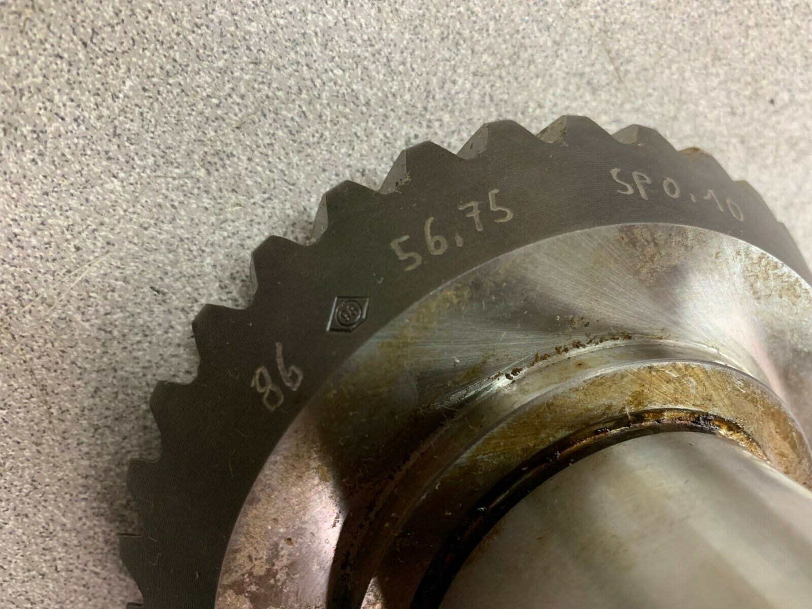 NEW NO BOX 86 56.75 SP0.10 GEAR 1992708.0