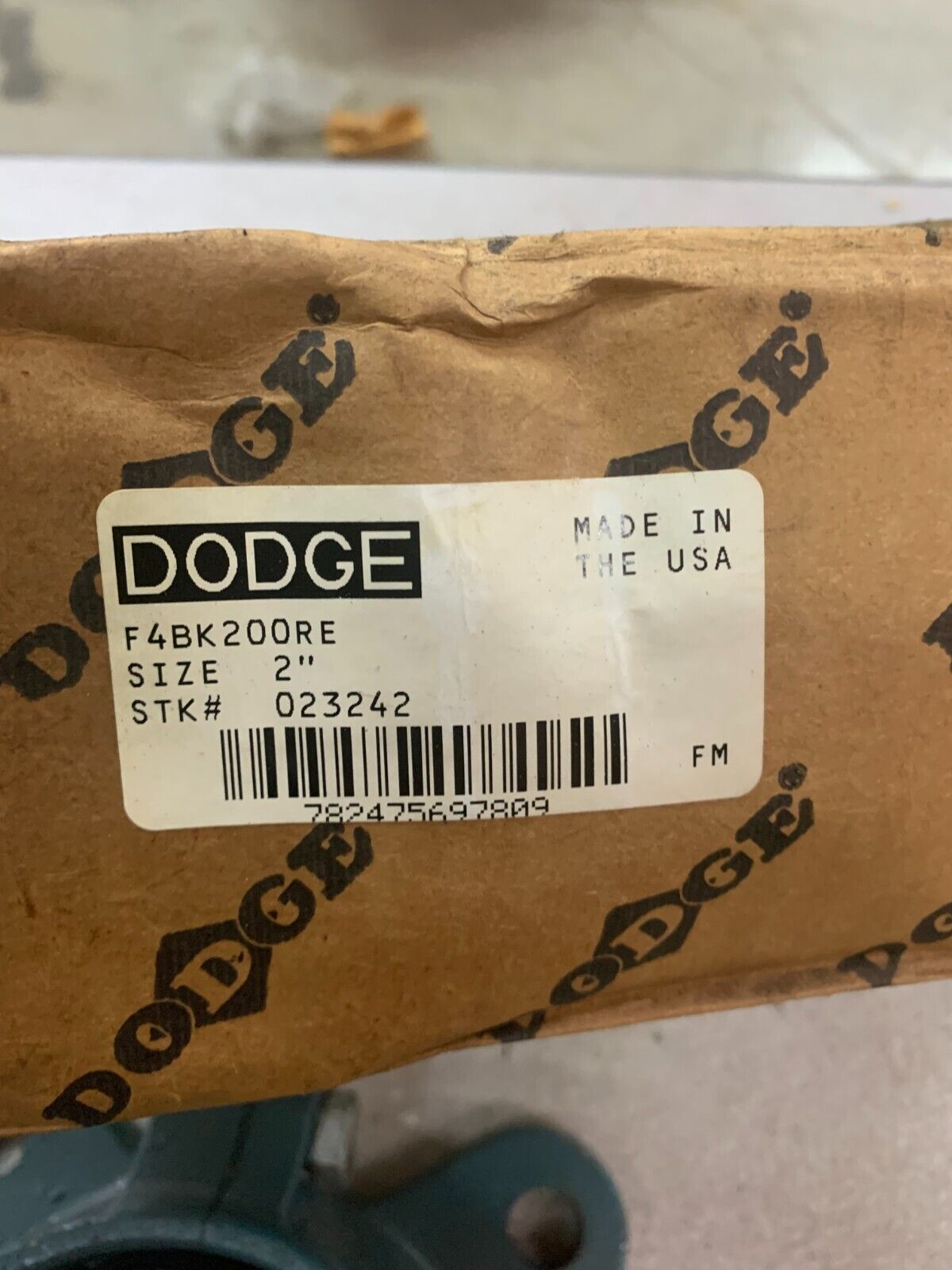 NEW IN BOX DODGE 4-BOLT F4BK200RE FLANGE BEARING 2" BORE F4B-K-200RE 023242