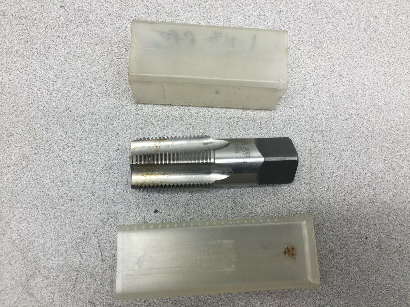 NEW IN BOX NORTH AMER 1"  1 1/2 NPT PIPE TAP USA 3V30