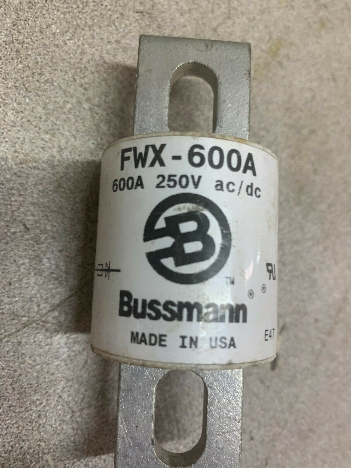 NEW NO BOX BUSSMAN FUSE FWX-600A