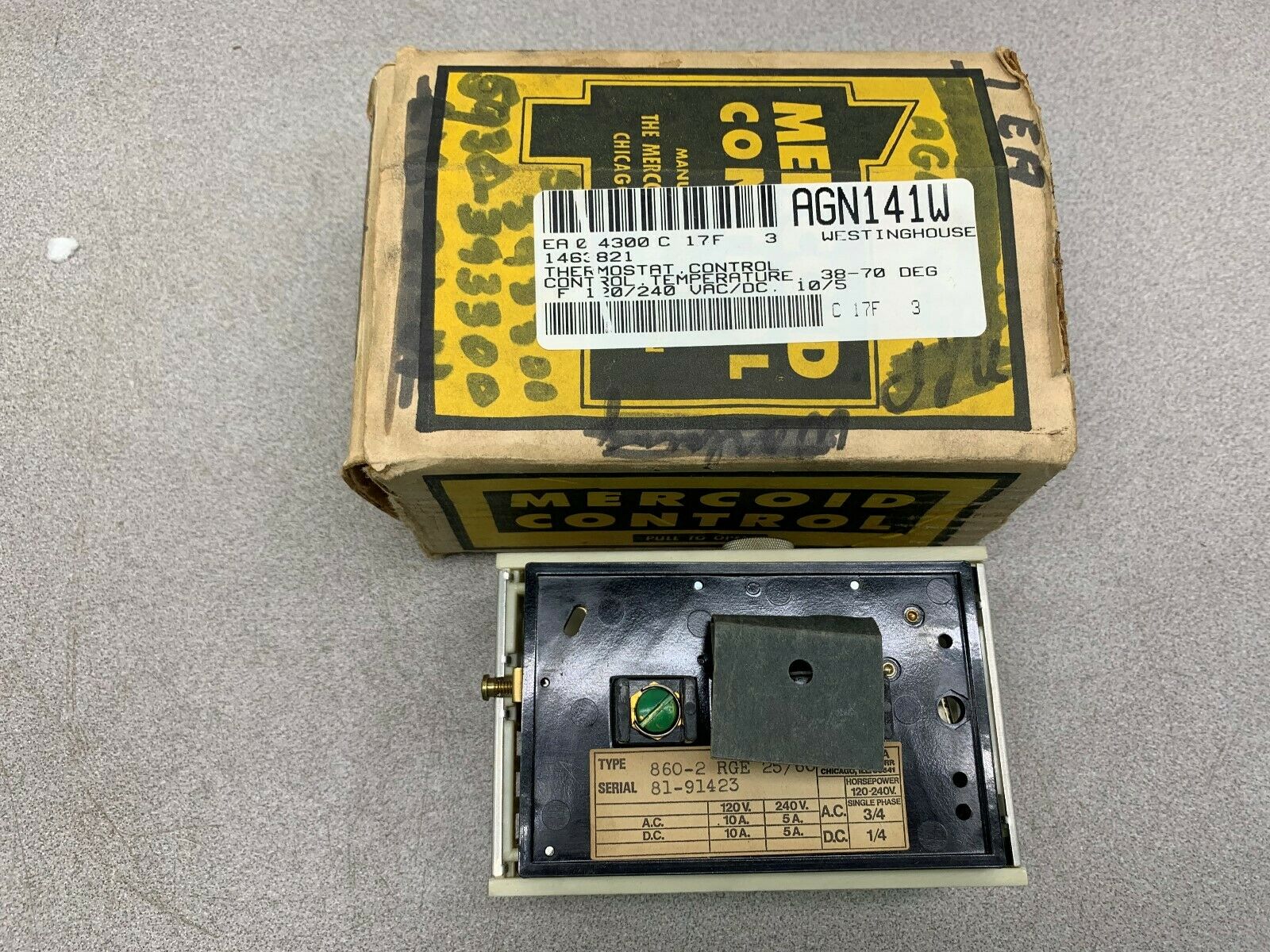 NEW IN BOX MERCOID THERMOSTAT 860-2