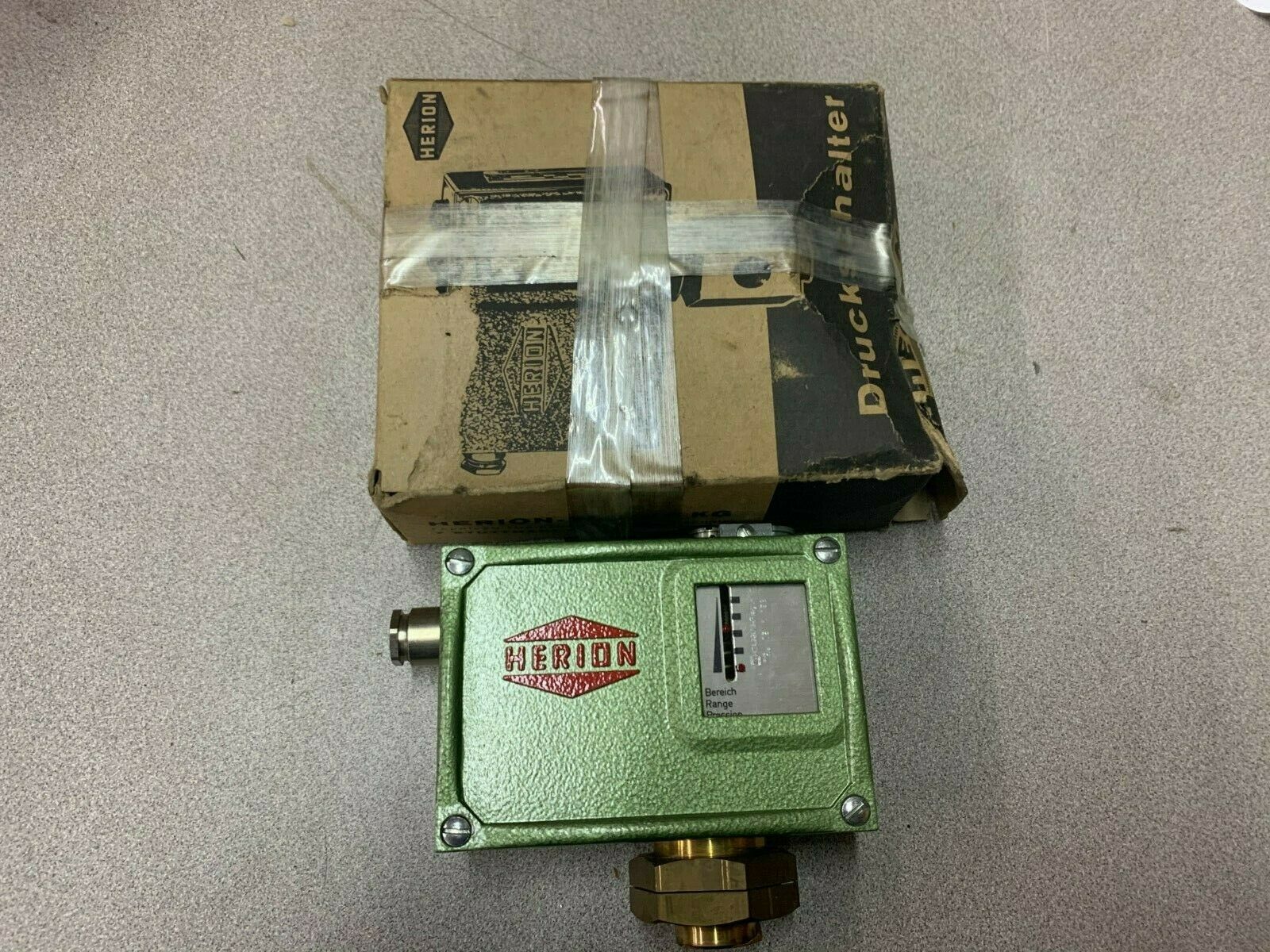 NEW IN BOX HERION PRESSURE SWITCH 0814707