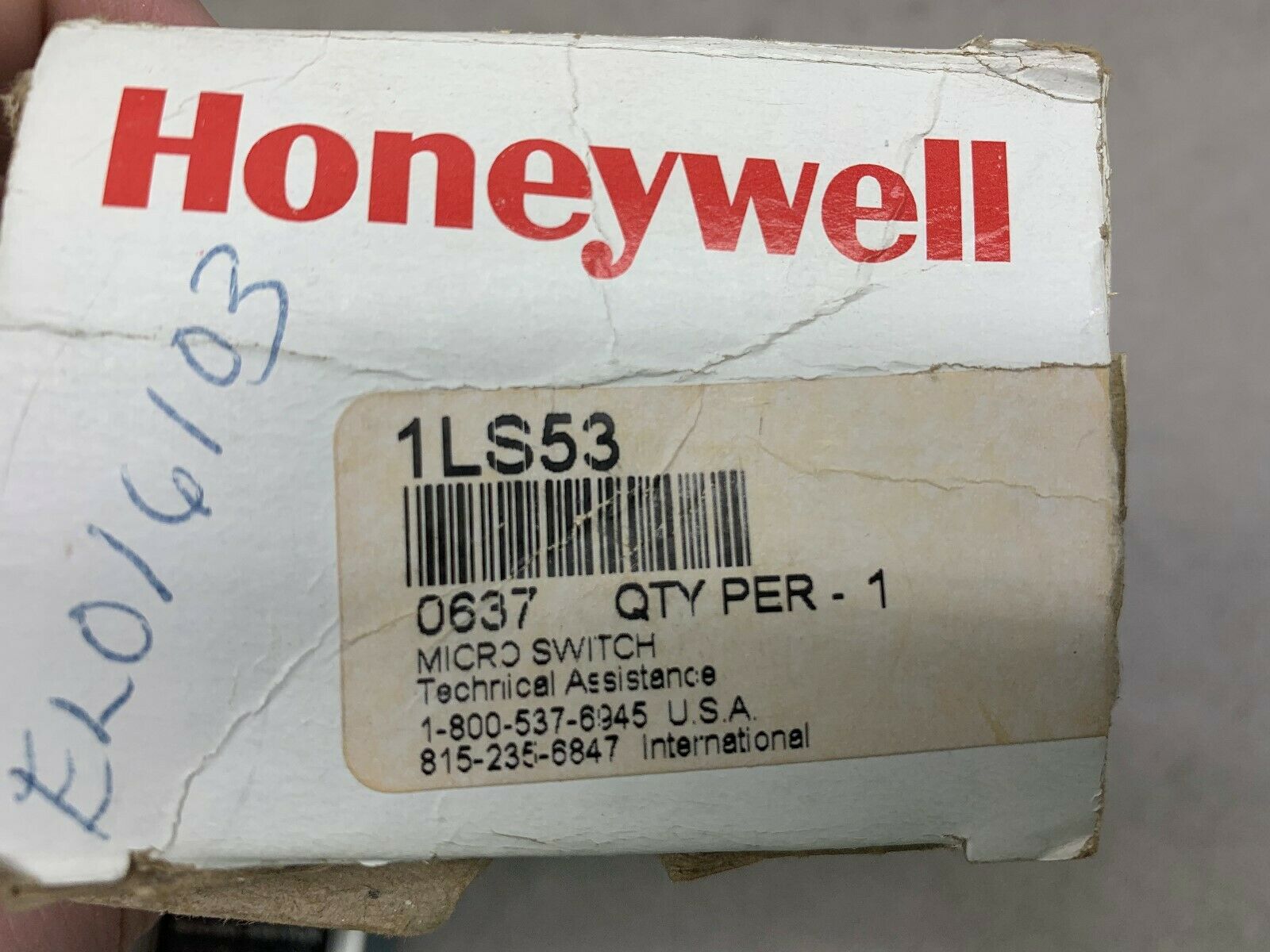 NEW IN BOX HONEYWELL SWITCH 1LS53