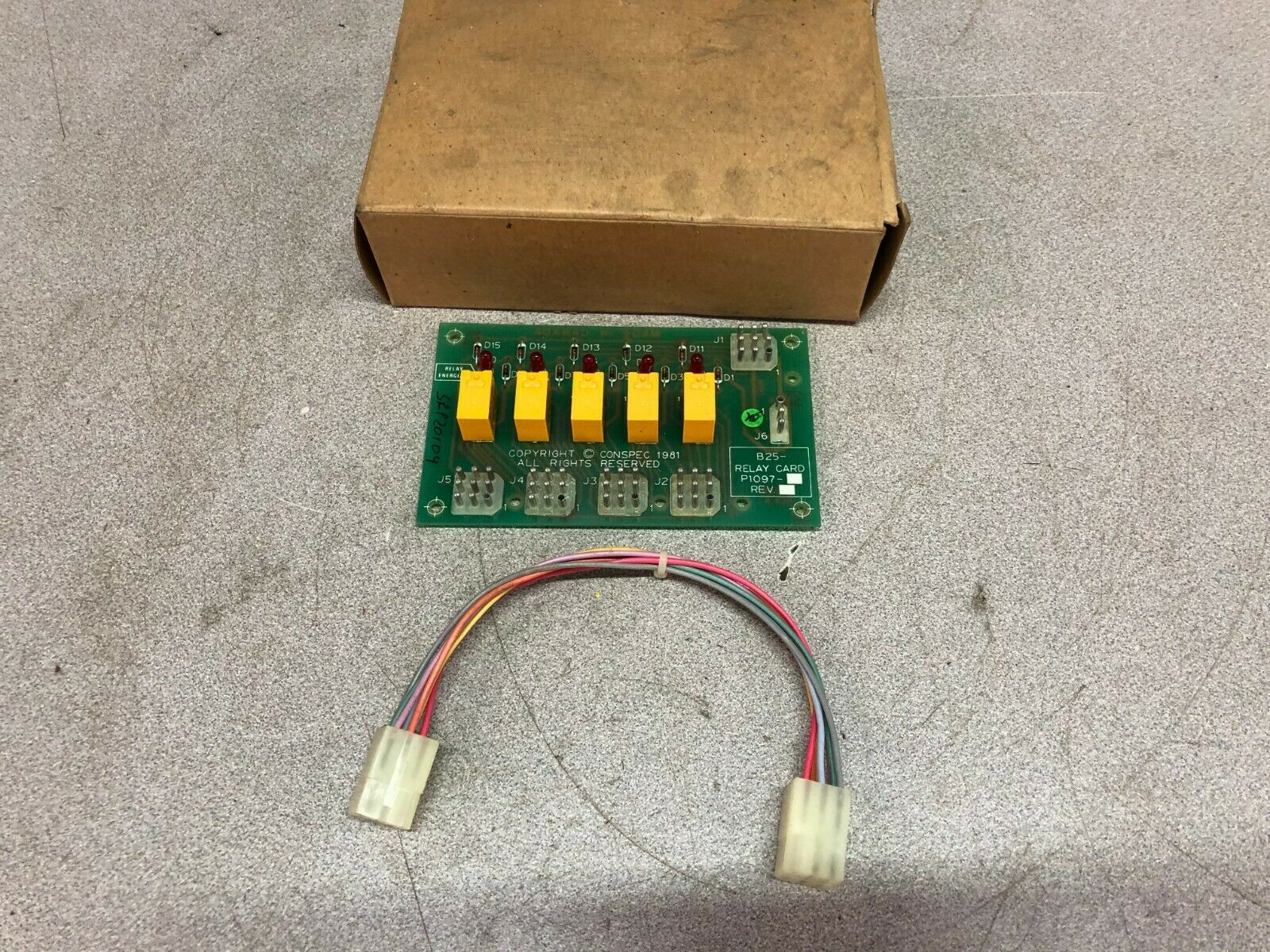 NEW CONSPEC B25 RELAY CARD P1097 CIRCUIT BOARD