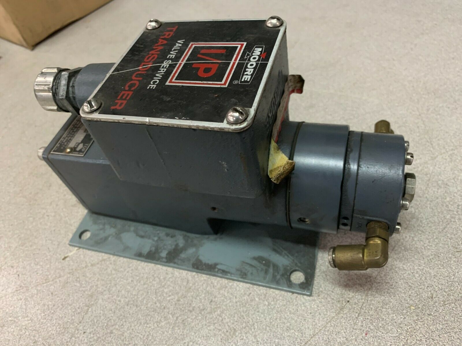 USED MOORE TRANSDUCER 771-16BNF2