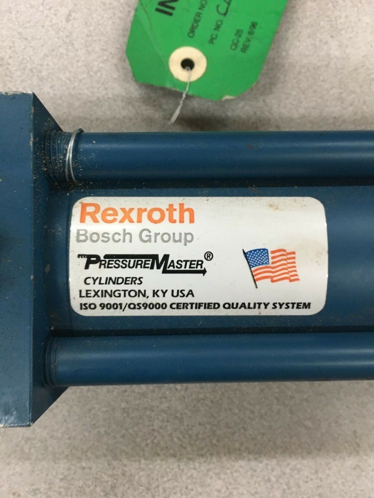 NEW NO BOX REXROTH HYDRAULIC CYLINDER C-MT2-HH-C 2 X 15