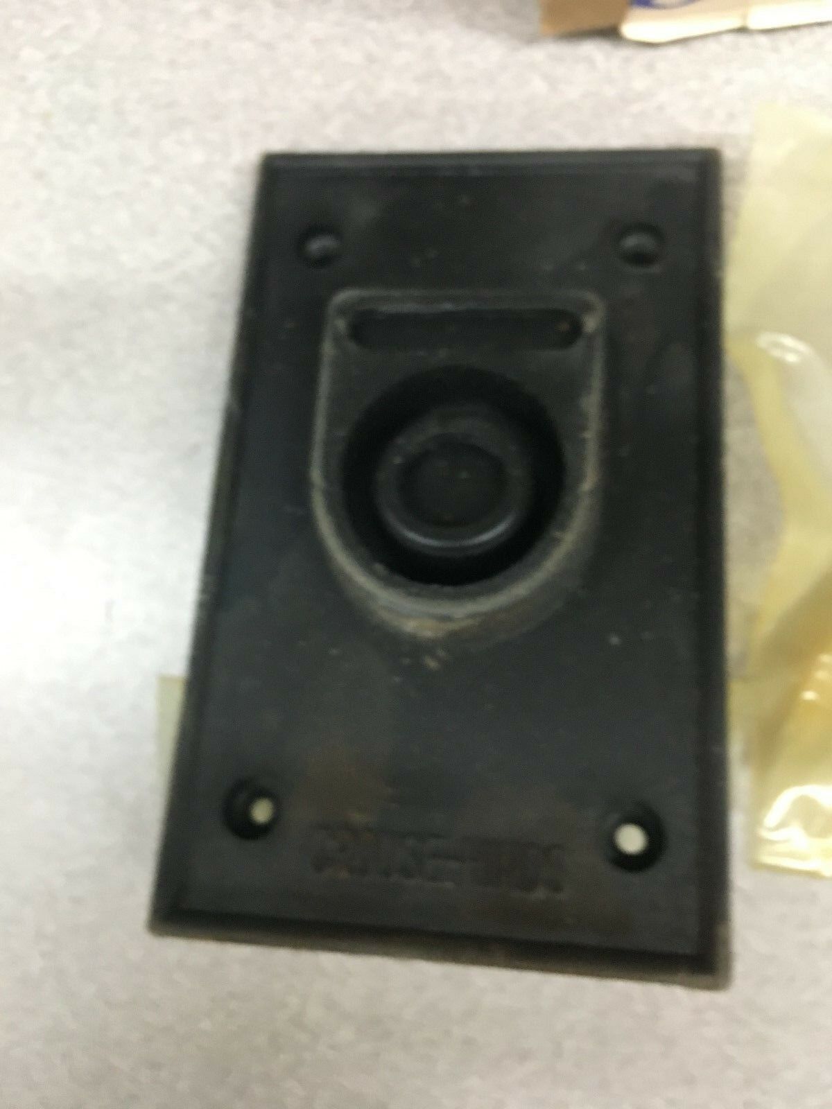 NEW IN BOX CROUSE-HINDS PUSHBUTTON STATION E5000-107