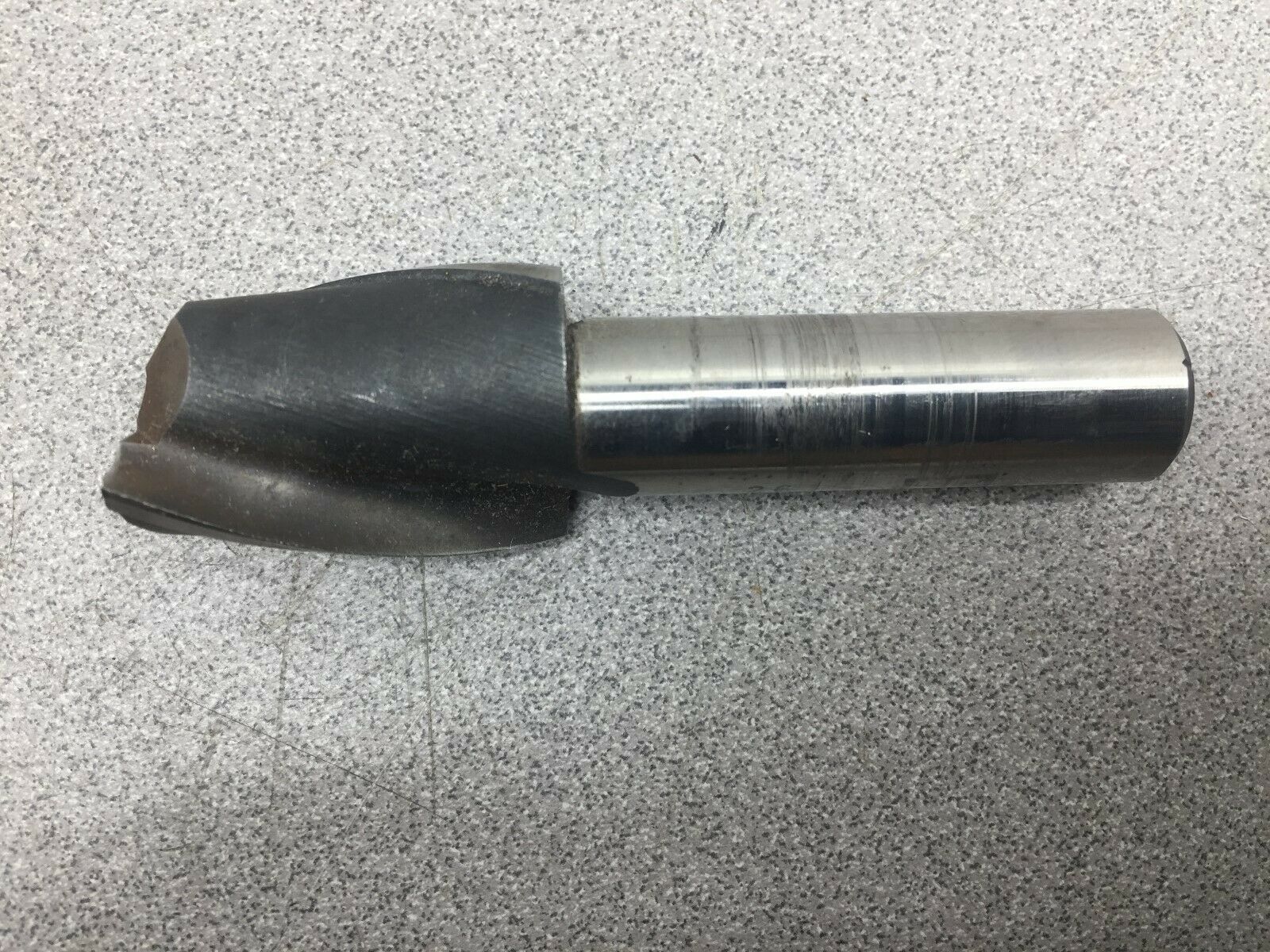 USED ILLINOIS TOOL 1" DIA 5/8 SHANK 2 FLUTES SINGLE END MILL 2619