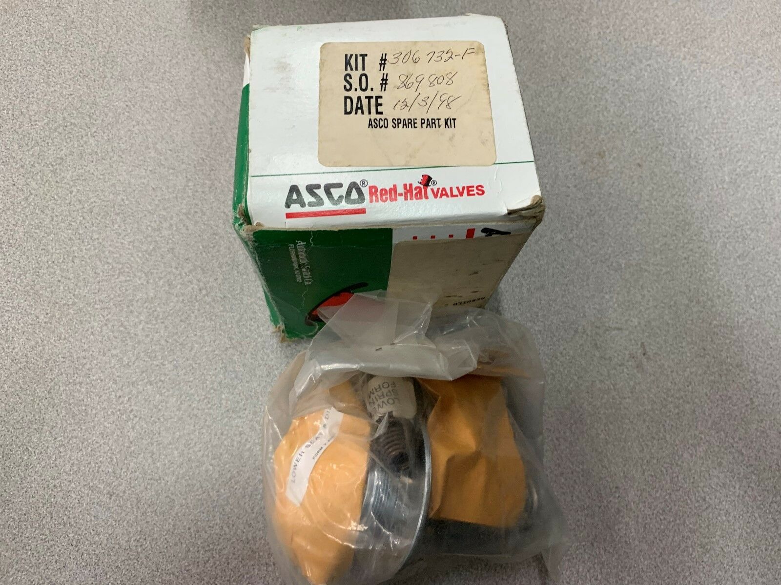 NEW IN BOX ASCO VALVE KIT 306732-F