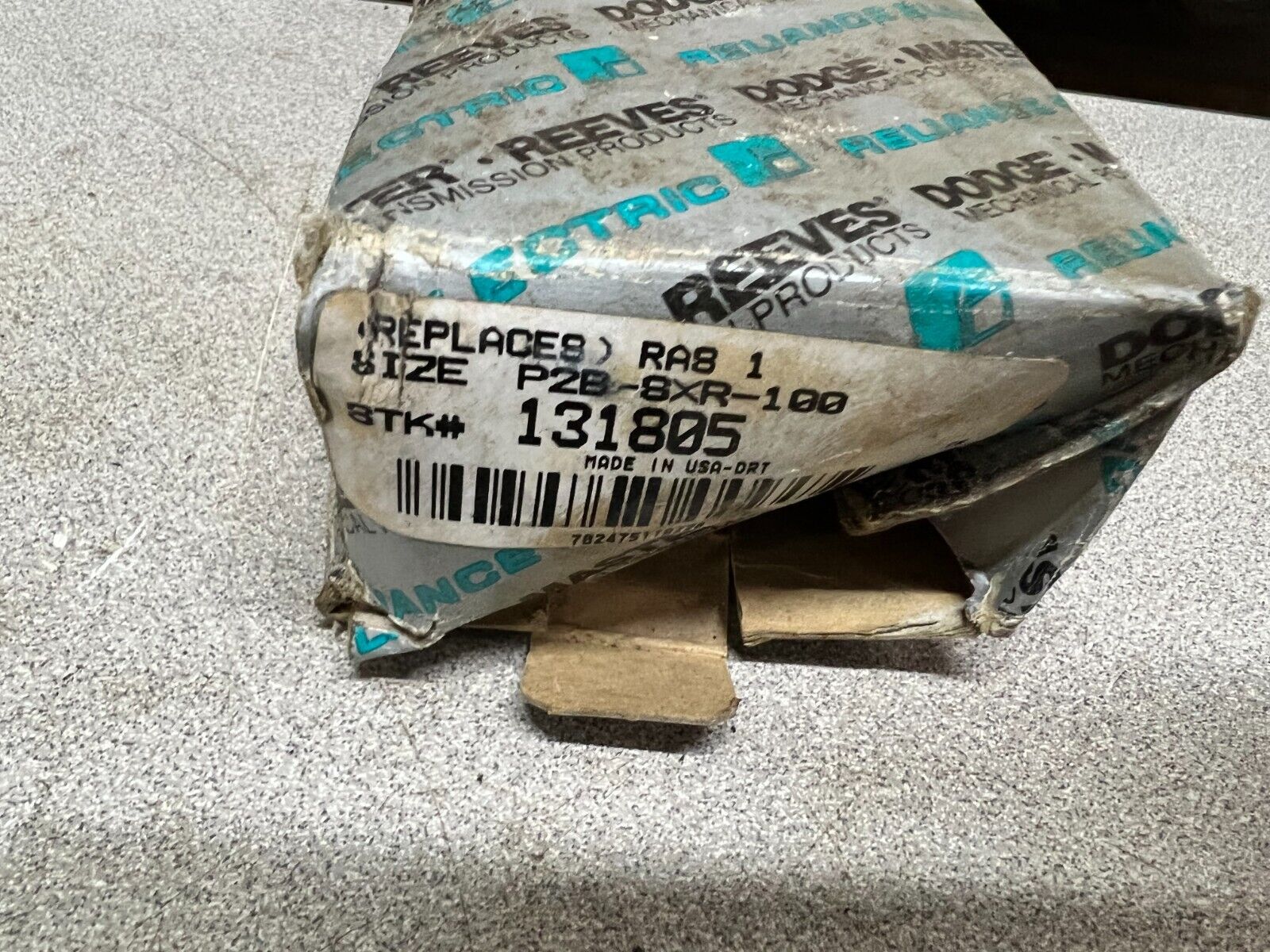 NEW IN BOX DODGE PILLOW BLOCK BEARING P2B-SXR-100