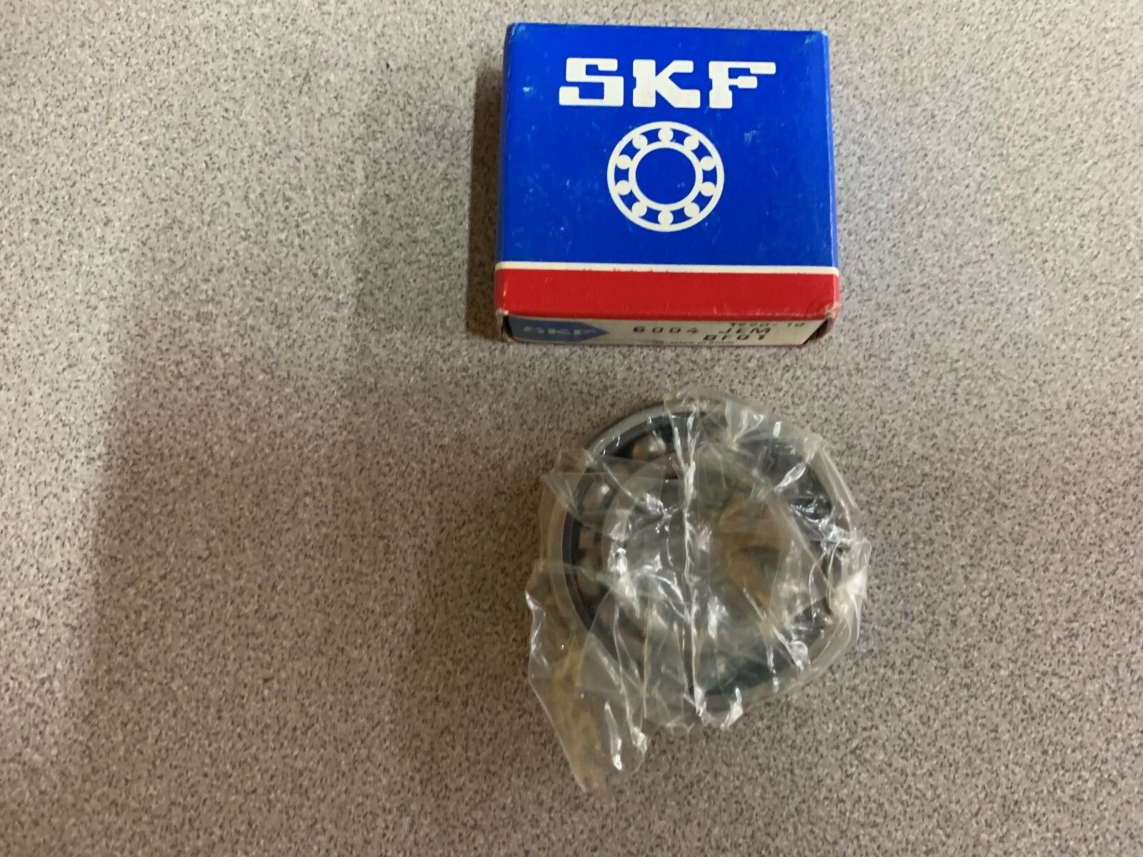 LOT OF 2 NEW IN BOX SKF BEARING 6004 JEM BF01