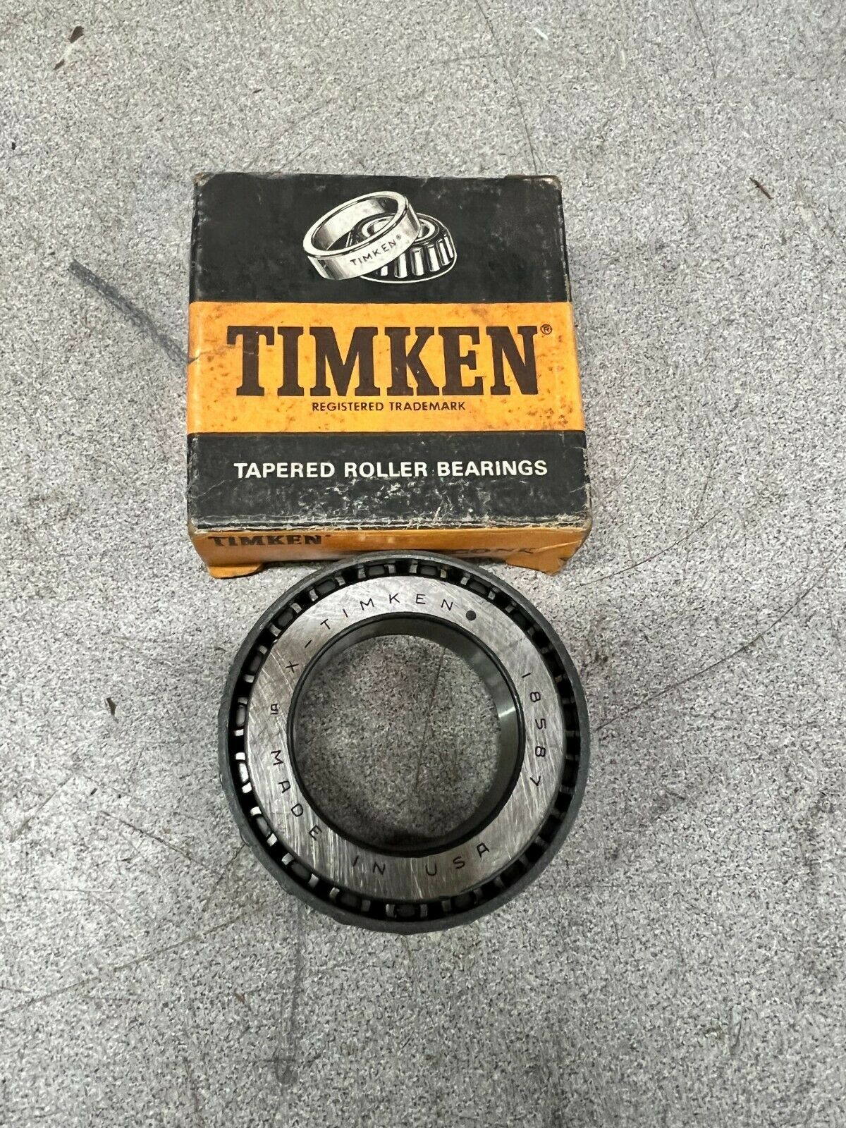 NEW IN BOX TIMKEN CONE 18587