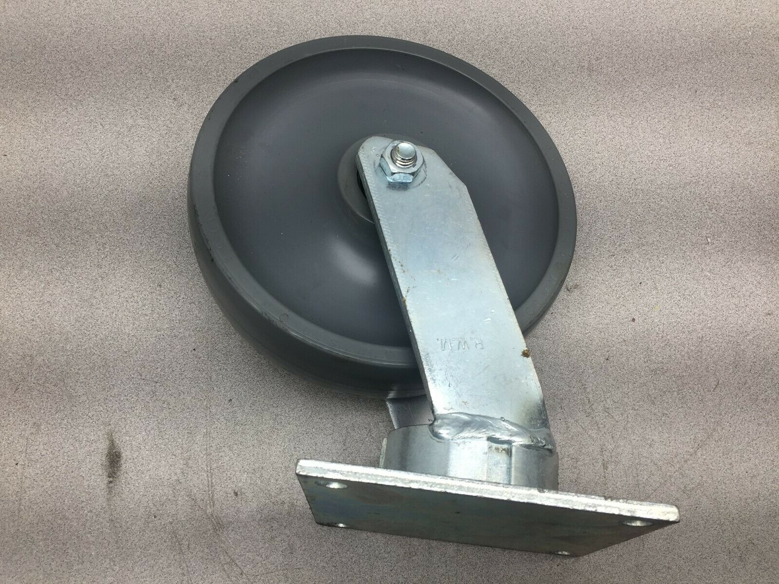 NEW NO BOX R.W.M. CASTERS SWIVEL CASTERS  4816305 / GT8X2