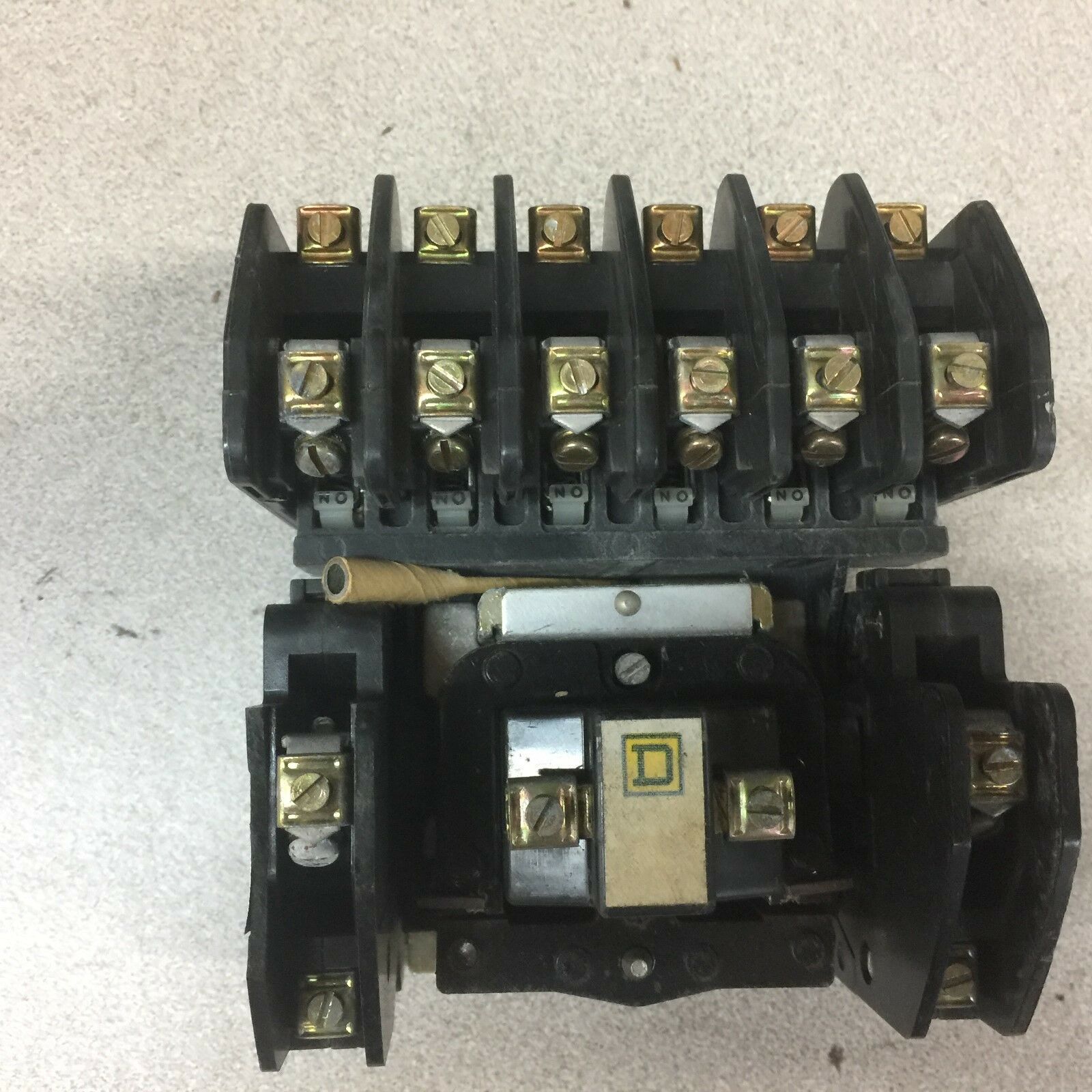 USED SQUARE D IDUSTRIAL CONTACTOR 8501 HO 80