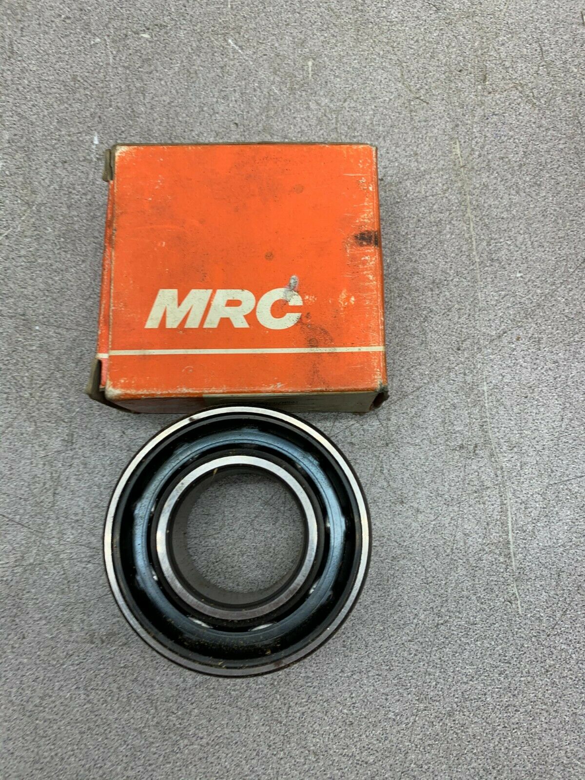 NEW IN BOX MRC BEARING 5207-C/H501