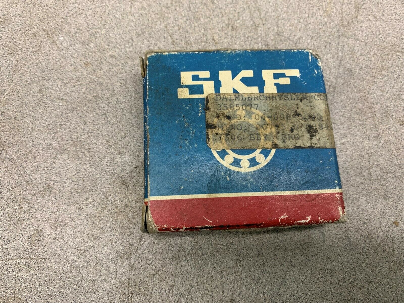 NEW IN BOX SKF BEARING 7306 BEY