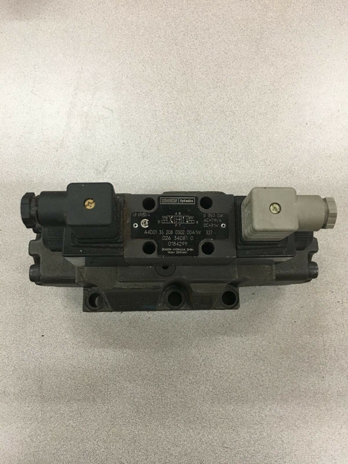 NEW NO BOX DENISON HYDRAULIC VALVE A4D0135208030200A1W327