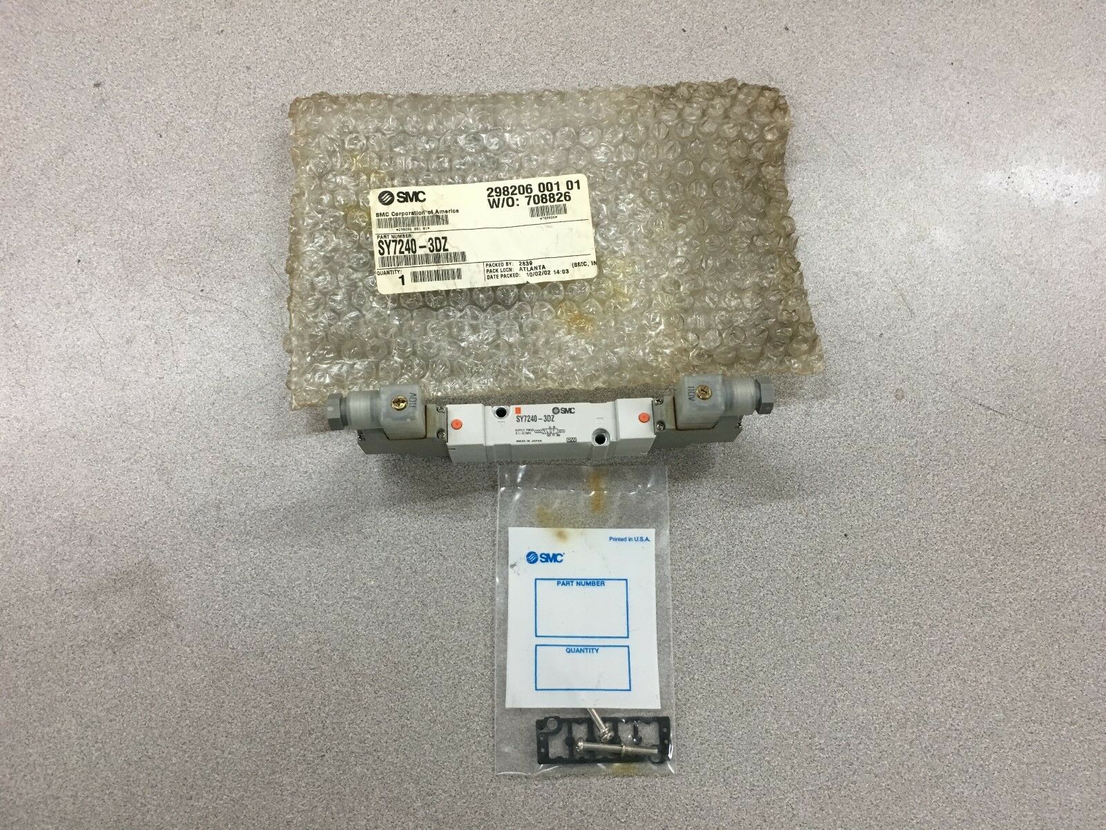 NEW NO BOX SMC SOLENOID VALVE SY7240-3DZ