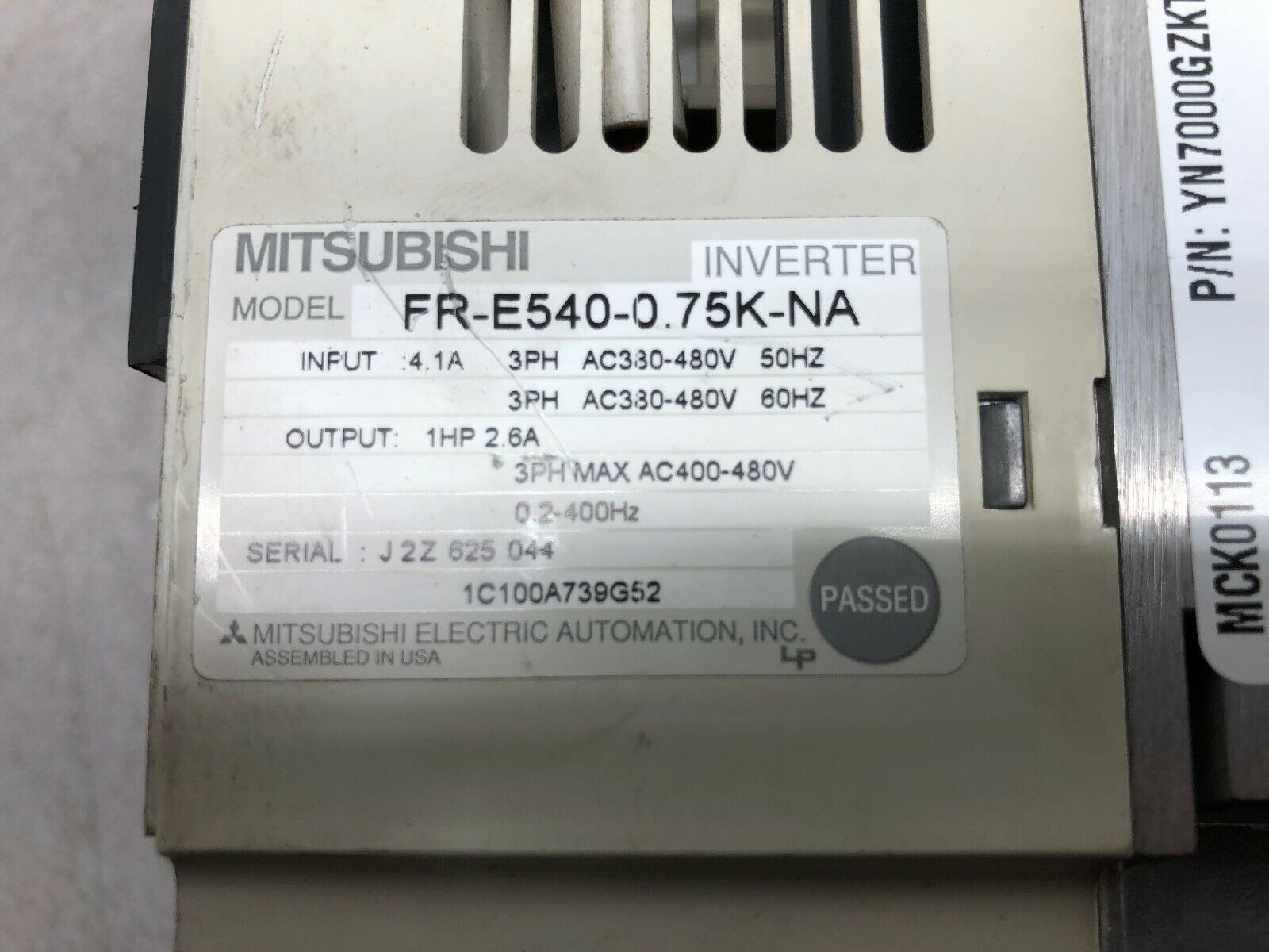 USED MITSUBISHI 4.1 AMP 3 PH 380-480 VAC INPUT 1 HP 2.6 AMP OP 0.2-400 HZ INVERT