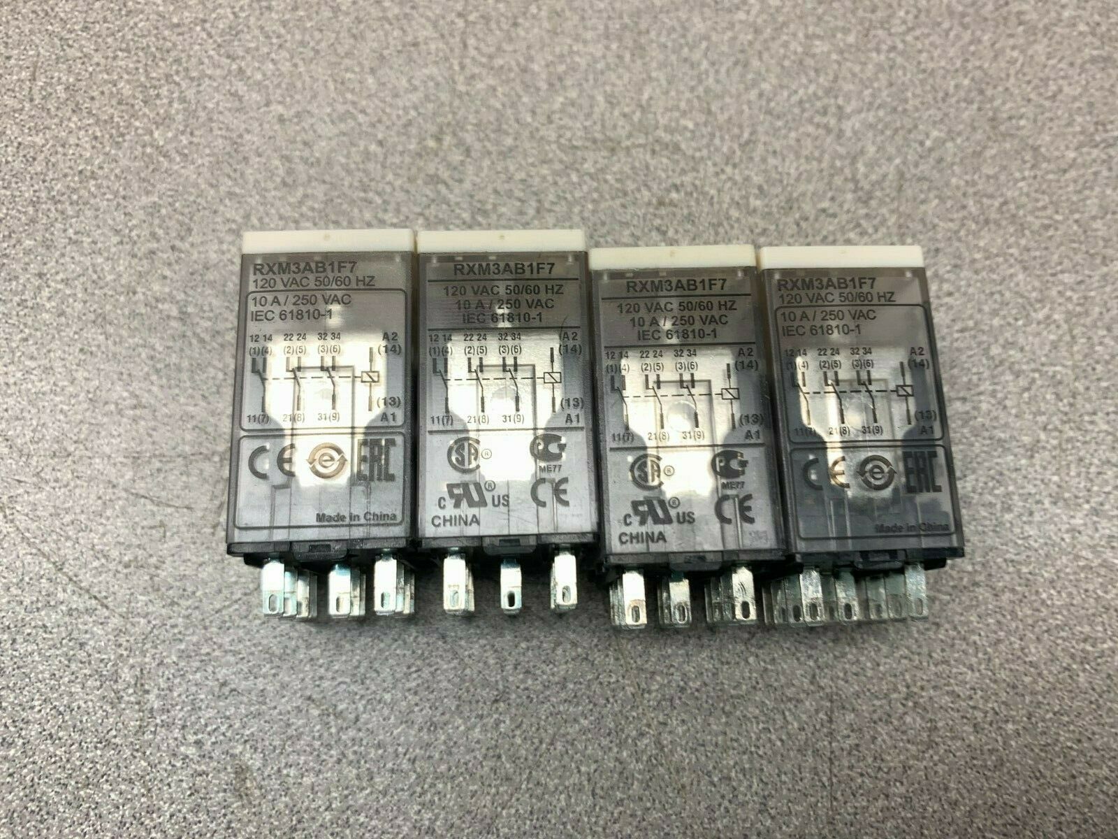 LOT OF 4 NEW NO BOX SCHNEIDER ELECTRIC RELAY RXM3AB1F7