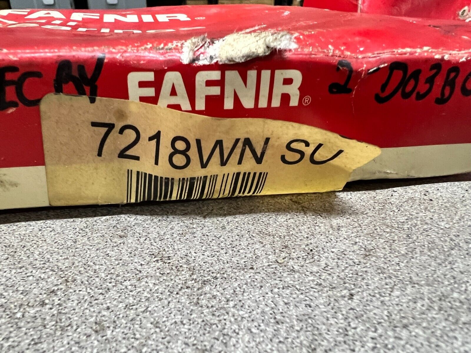 NEW IN BOX FAFNIR CONTACT BEARING 7218WN SU