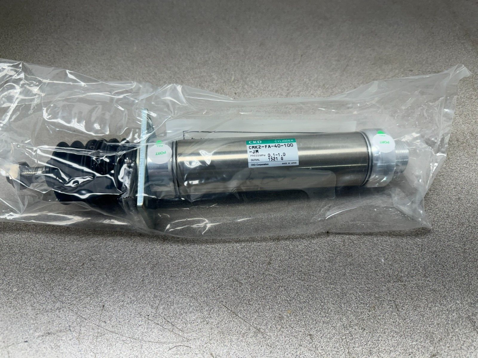 NEW IN PACKAGE CKD CYLINDER CMK2-FA-40-100-JM