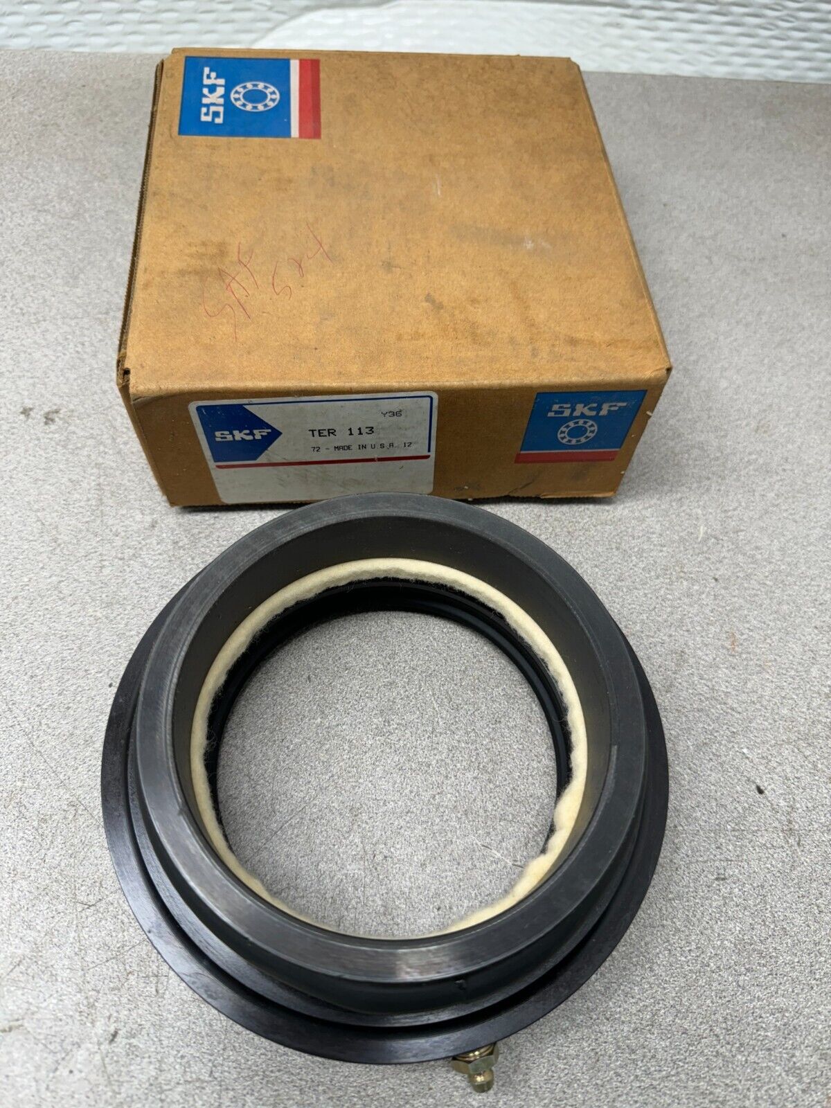 NEW IN BOX SKF SEAL TER 113