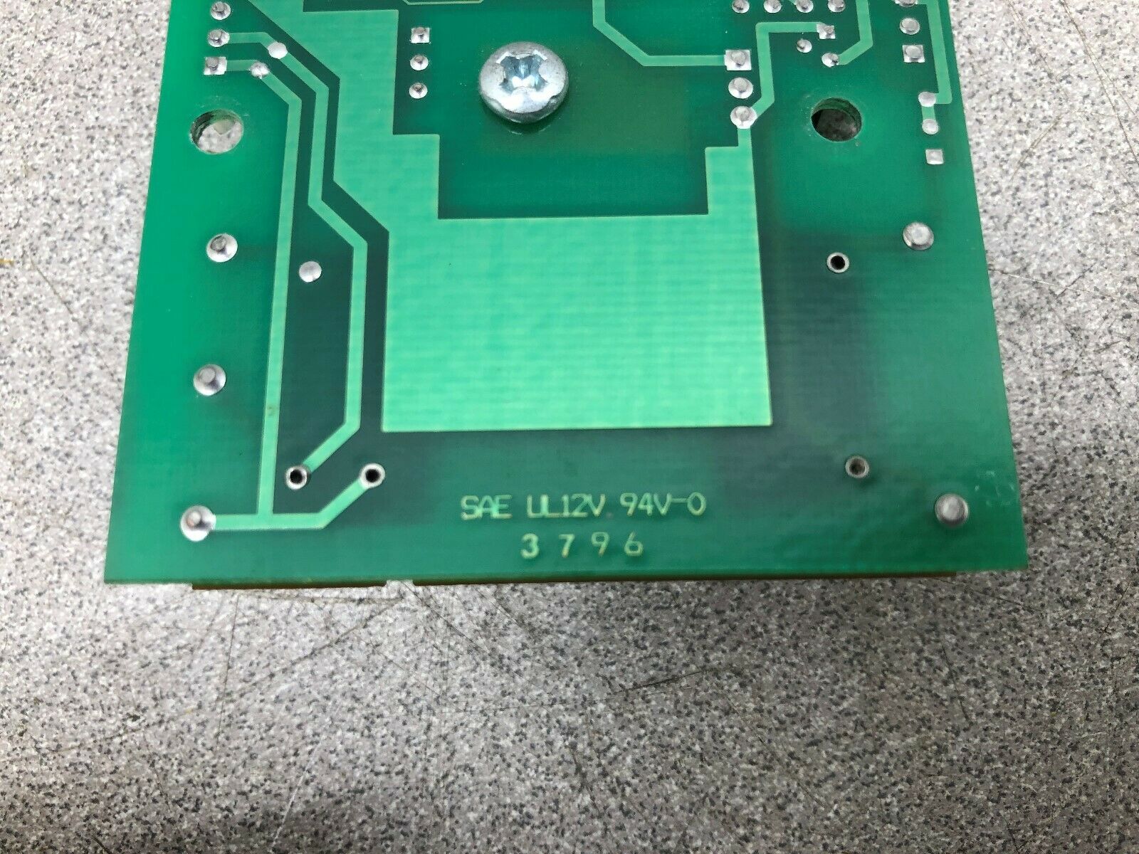 USED COMPUTER DYNAMICS CURCUIT BOARD SAE UL12V 94V-0