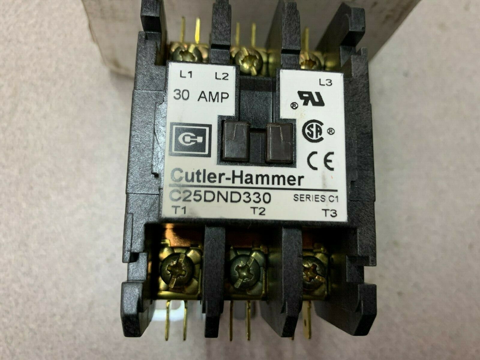 NEW IN BOX CUTLER HAMMER CONTACTOR C25DND330T