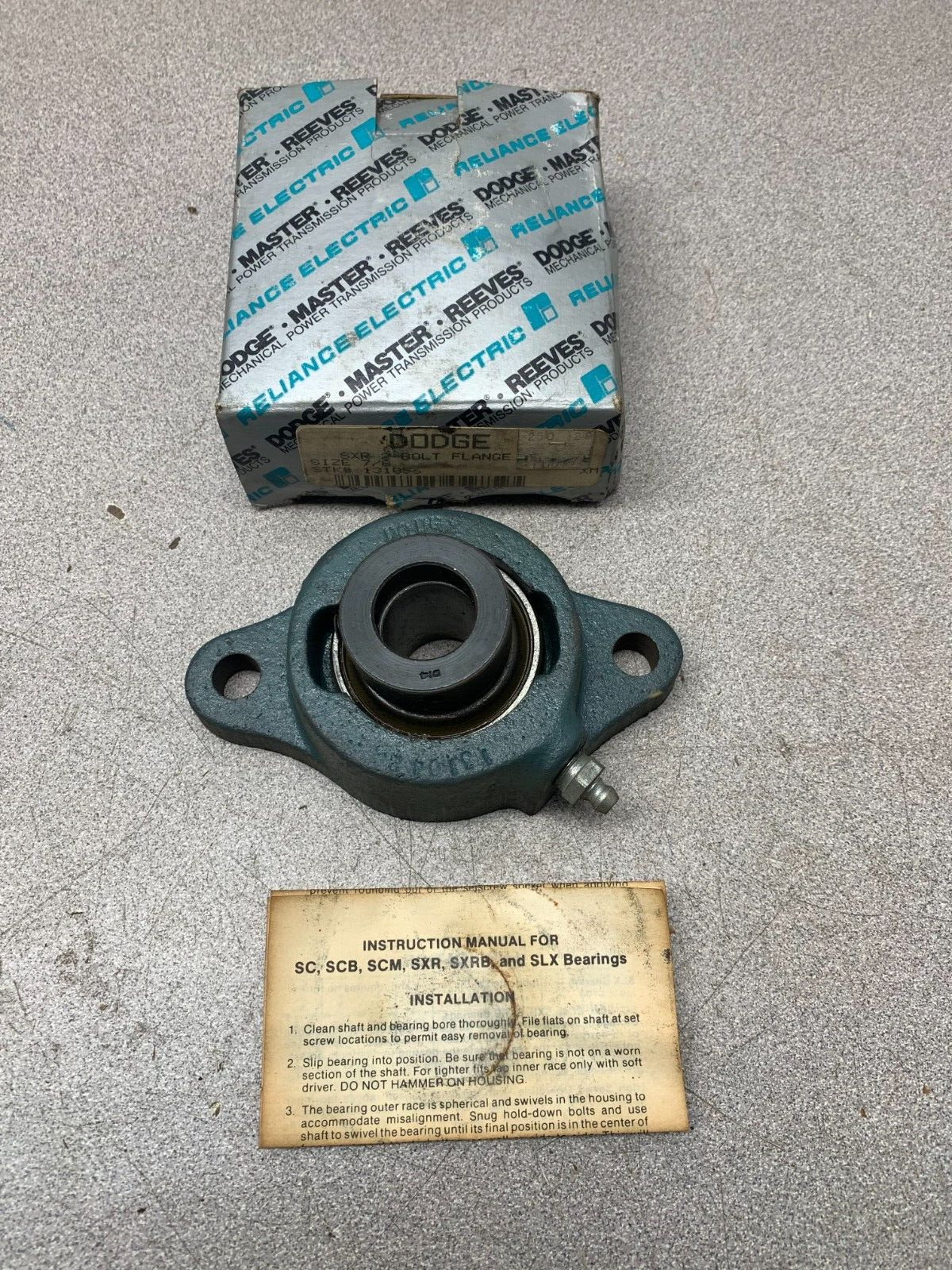 NEW IN BOX DODGE F2BSXR014 FLANGE BEARING 2-BOLT 7/8" BORE F2B-SXR-014 131056