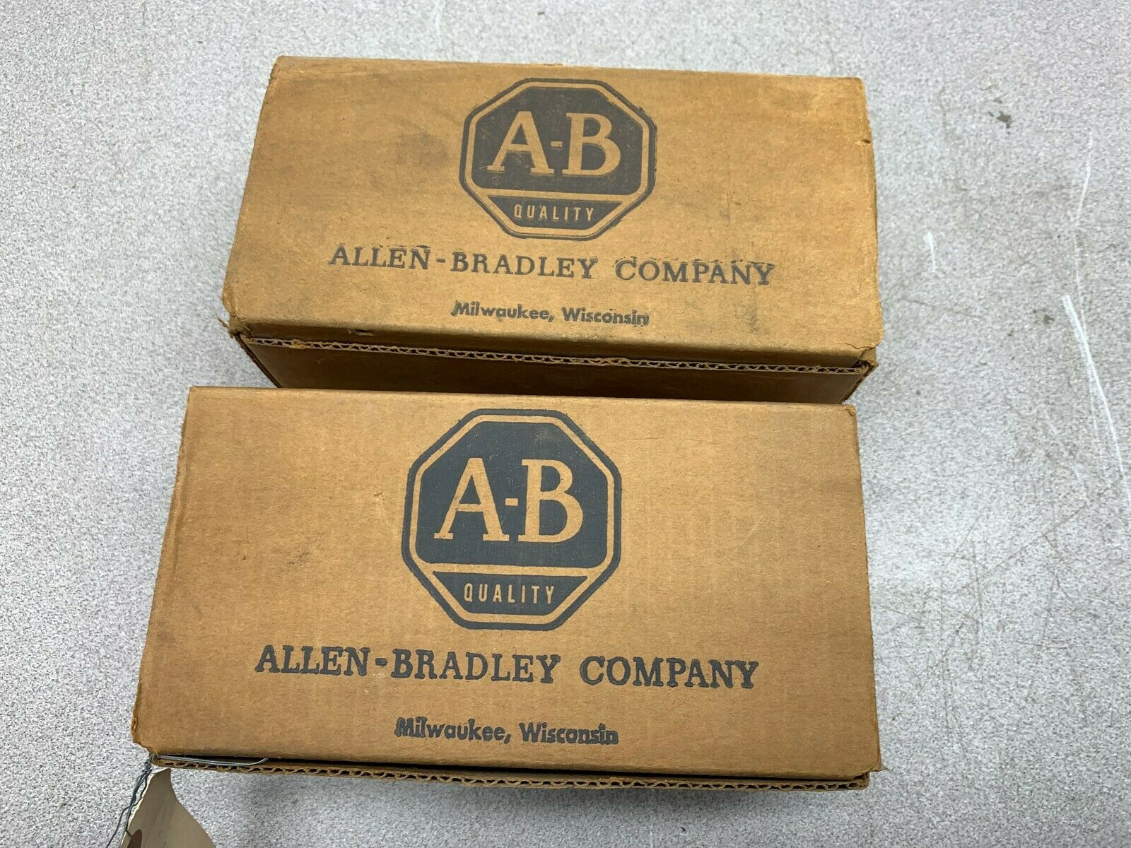 LOT OF 2 NEW IN BOX ALLEN BRADLEY HOOD COVER F-11083