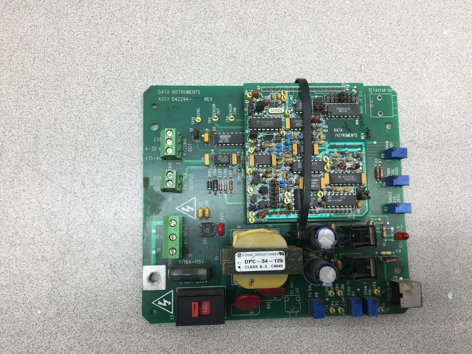 USED DATA INSTSRUMENTS CONTROL BOARD  D42294-01