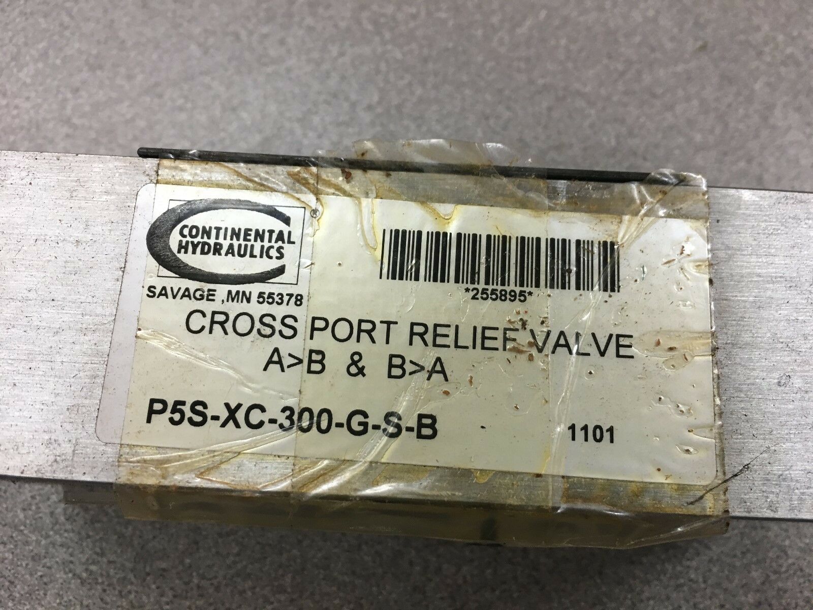 NEW NO BOX CONTINENTAL HYDRAULICS CROSS PORT RELIEF VALVE P5S-XC-300-G-S-B