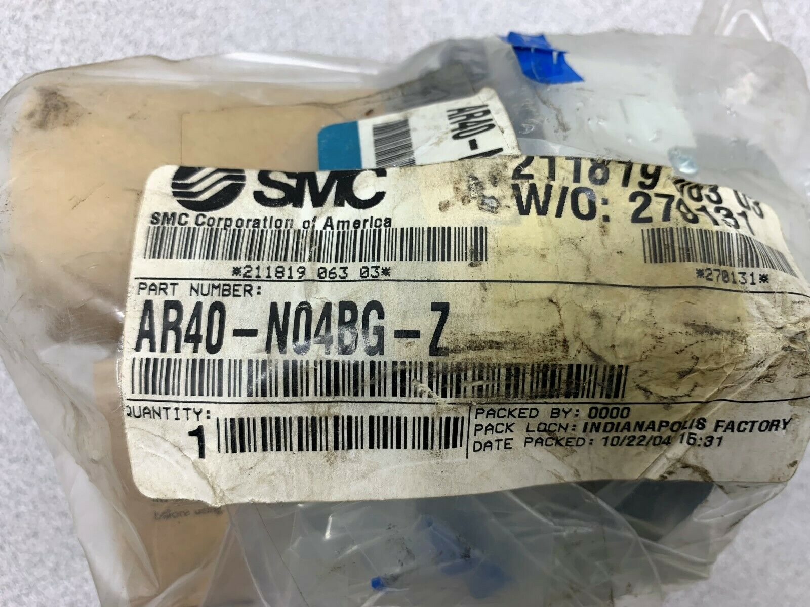 NEW NO BOX SMC REGULATOR AR40-N04BG-Z