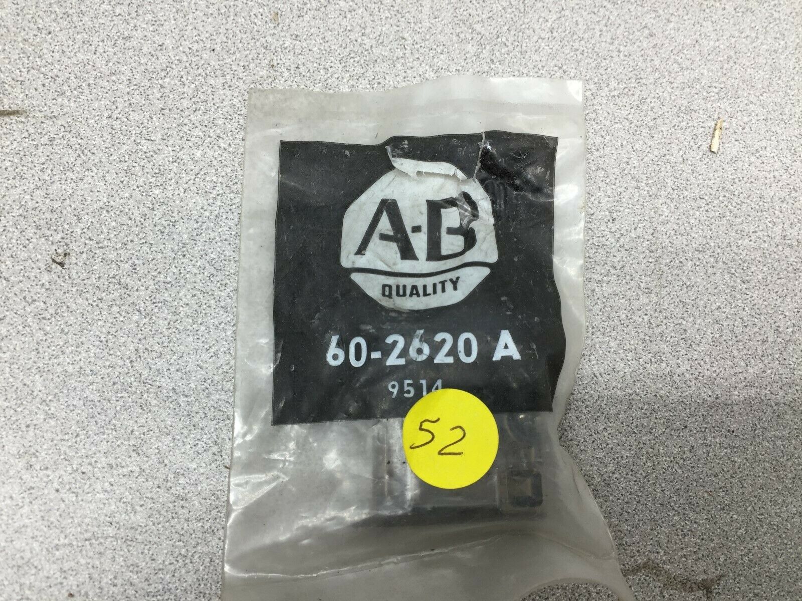 NEW IN BAG ALLEN BRADLEY LENS COVERS 60-2620 A