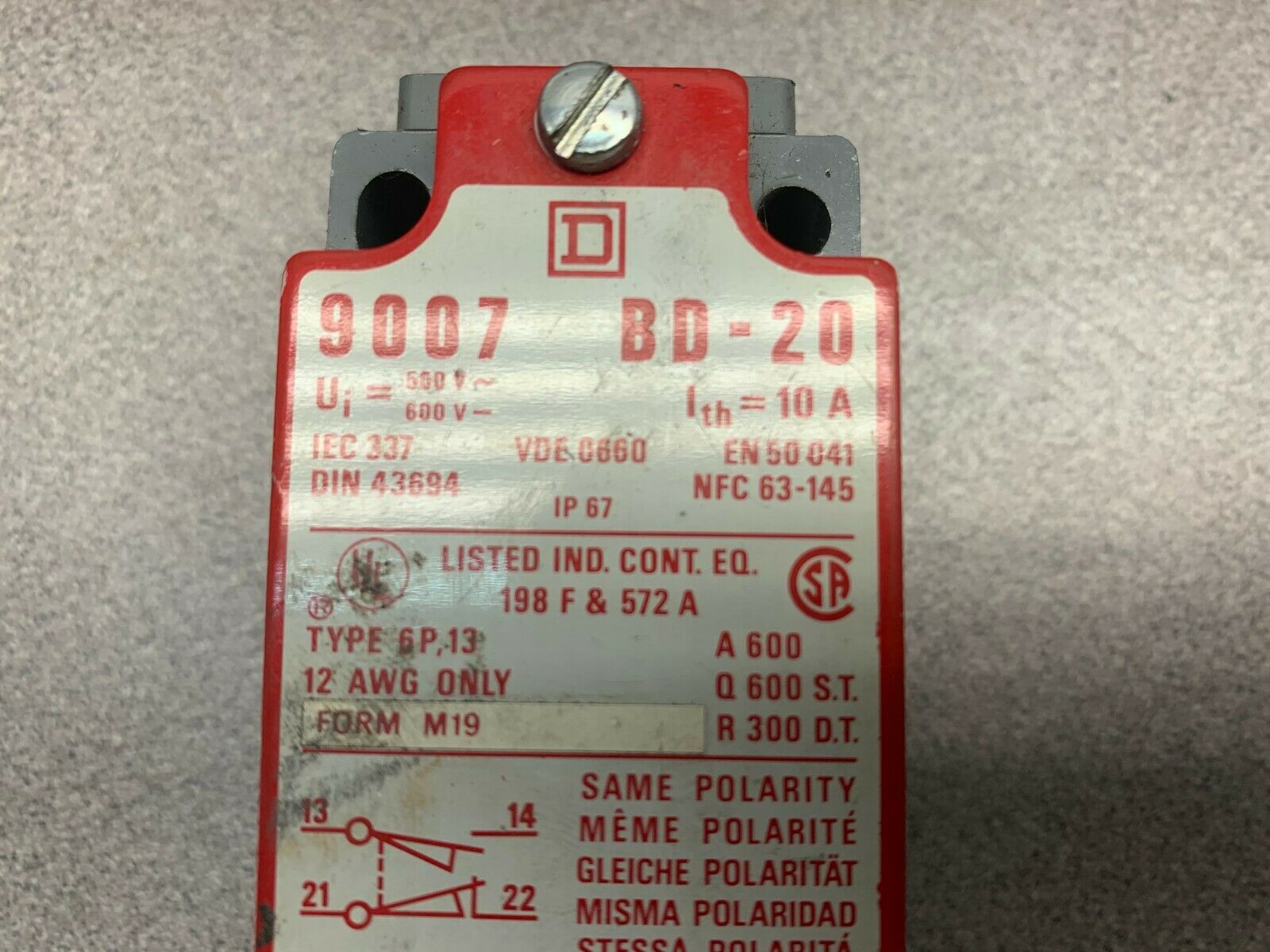 USED SQUARE D LIMIT SWITCH 9007 BD-20