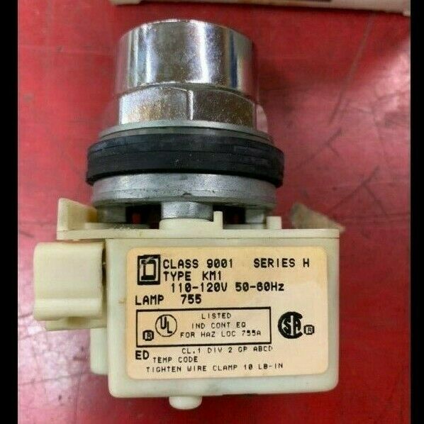 NEW IN BOX SQUARE D SELECTOR SWITCH 9001 J62J1