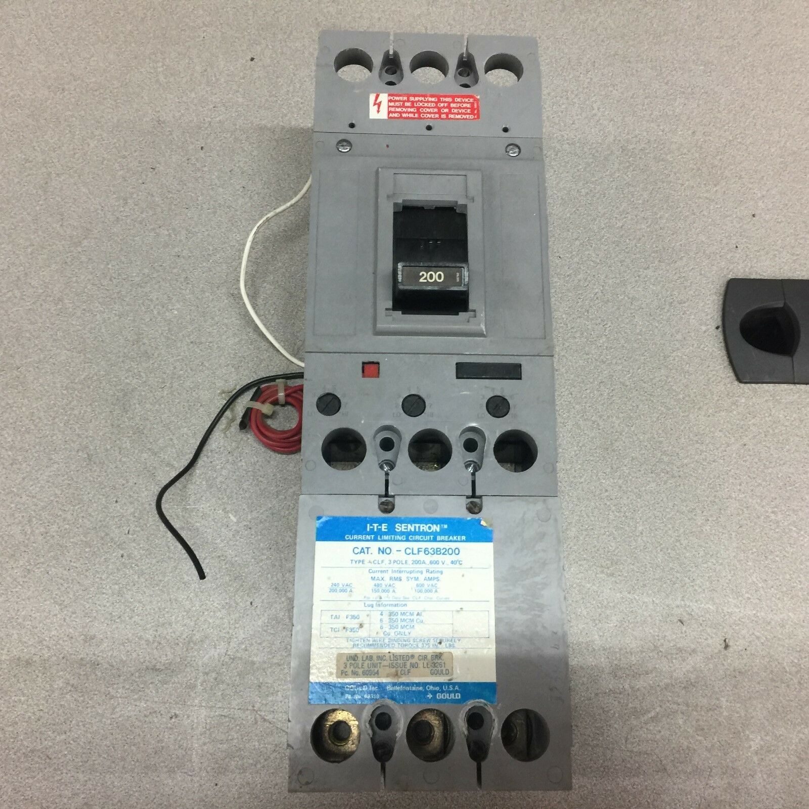 USED SIEMENS 200AMP 600VAC 3POLE CIRCUIT BREAKER CLF63B200