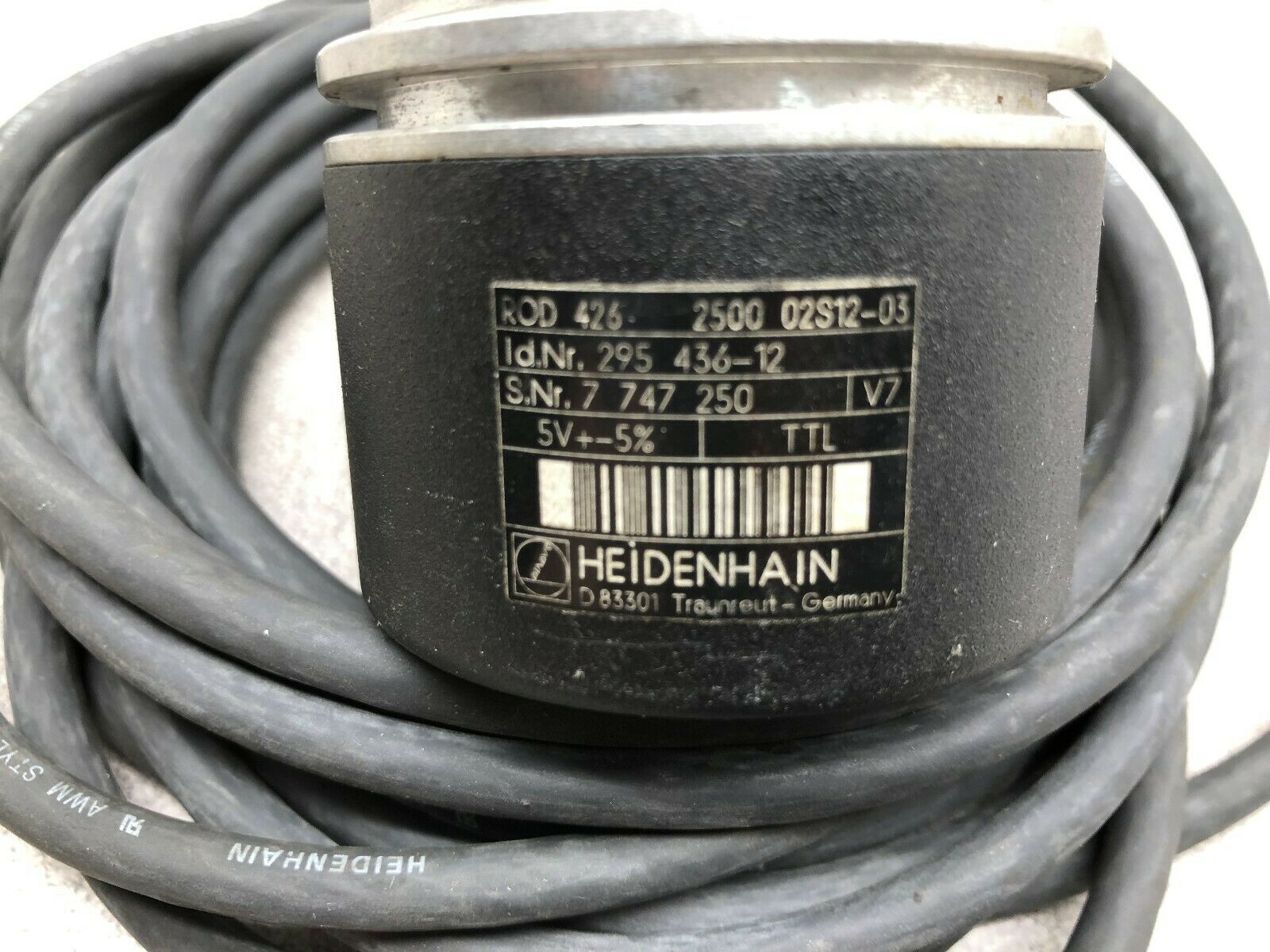 NEW NO BOX HEIDENHAIN 300KHZ 5V+10% MAX TEMP 100C ENCODER ROD426.2500 02S12-03