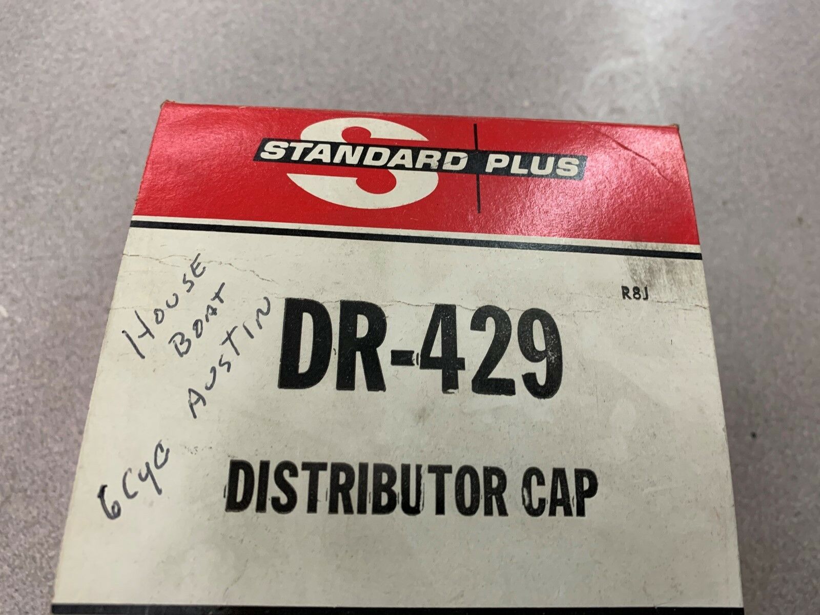 NEW IN BOX STANDARD DISTRIBUTOR CAP DR-429