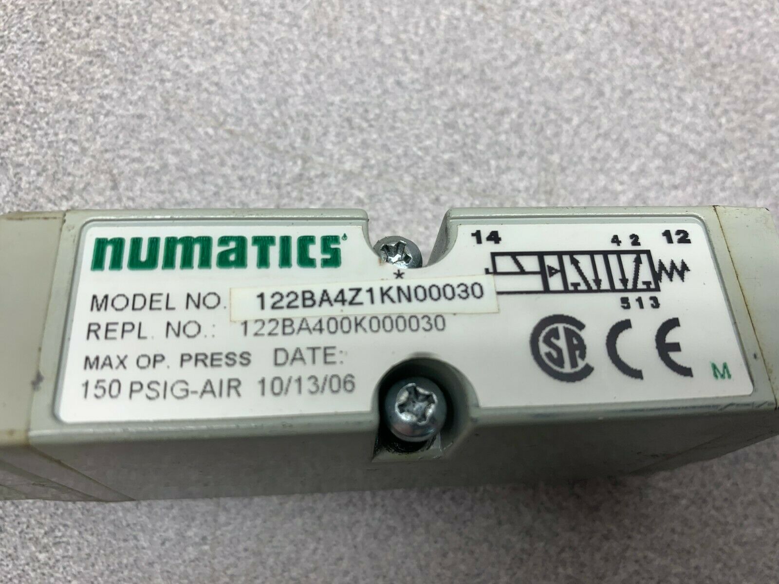 NEW NO BOX NUMATICS VALVE 122BA4Z1KN00030