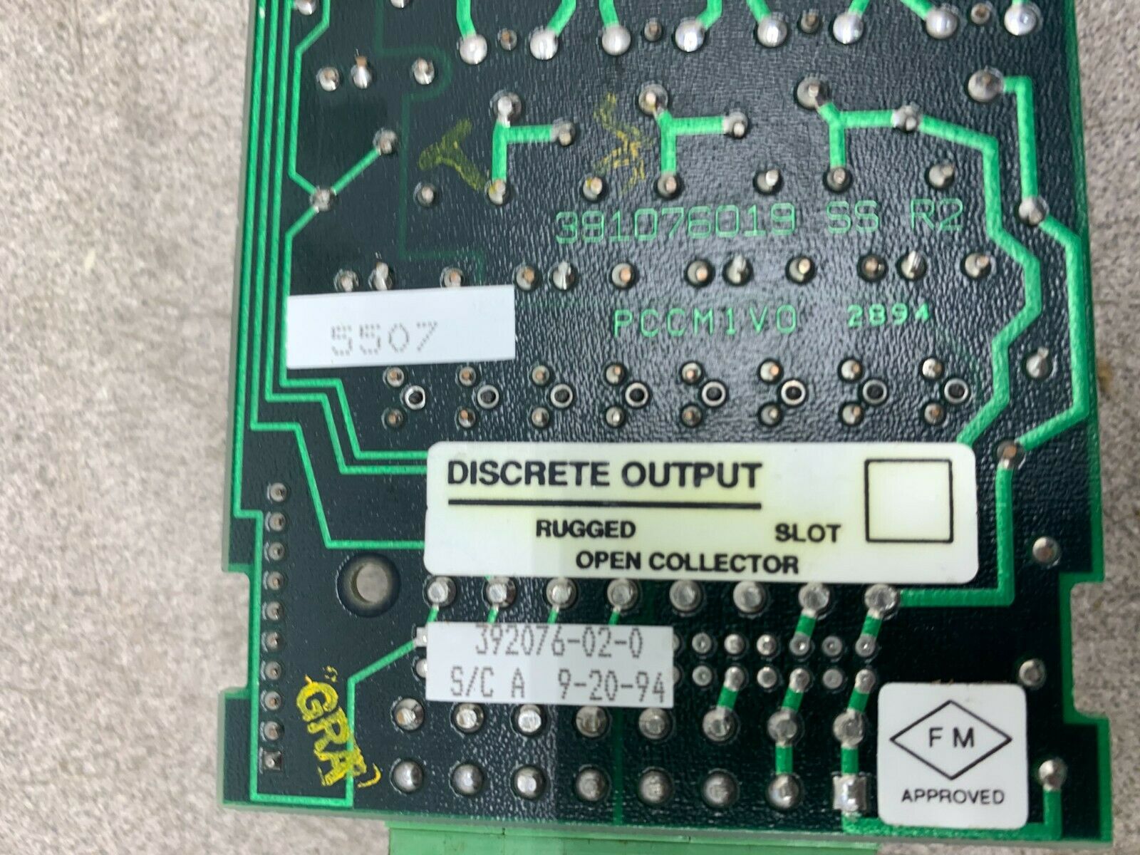 USED EMERSON CIRCUIT BOARD 392076-02-0