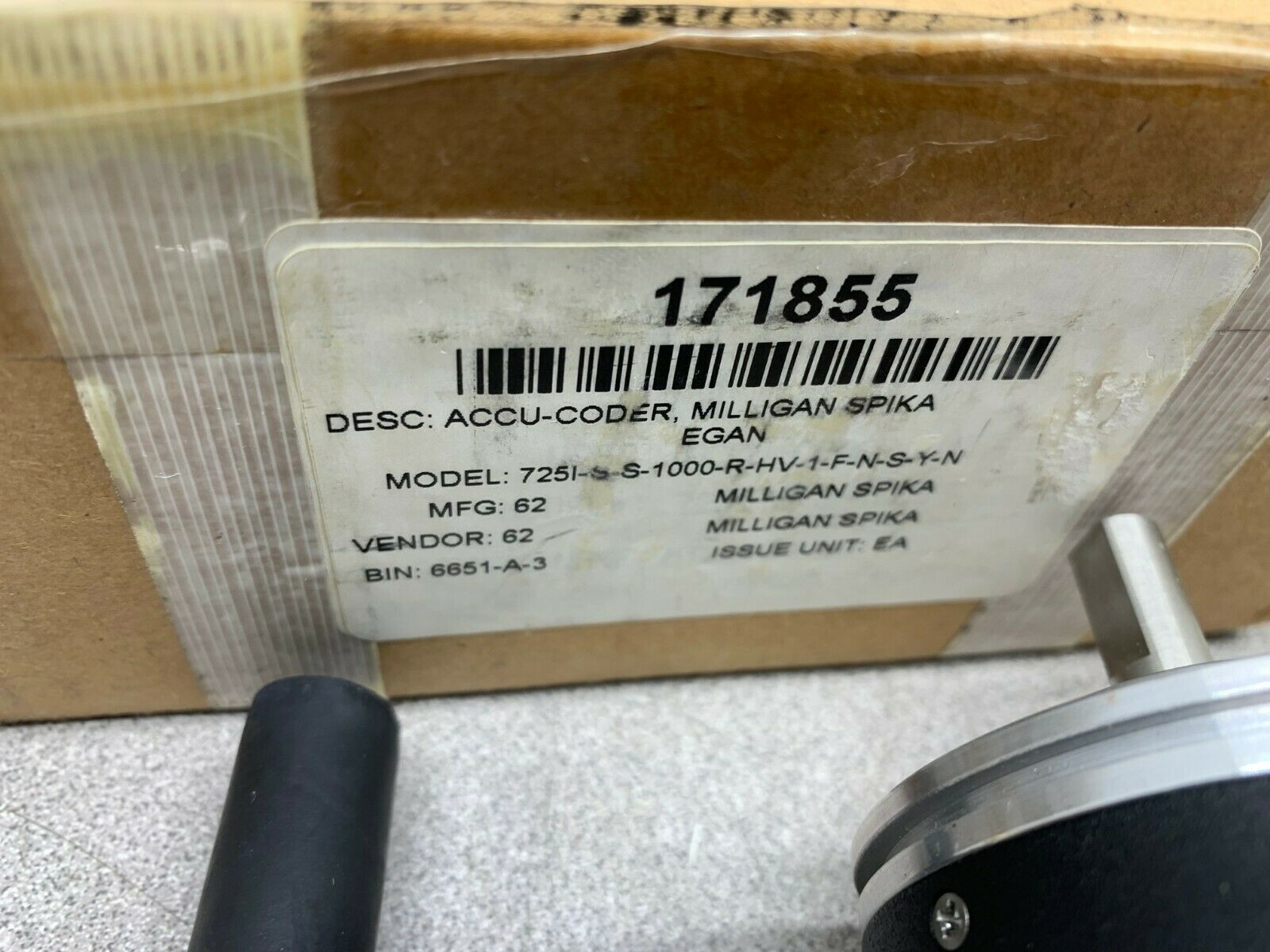 NEW IN BOX ACCU-CODER ENCODER 725I-S-S-1000-R-HV-1-S-N-S-Y-N