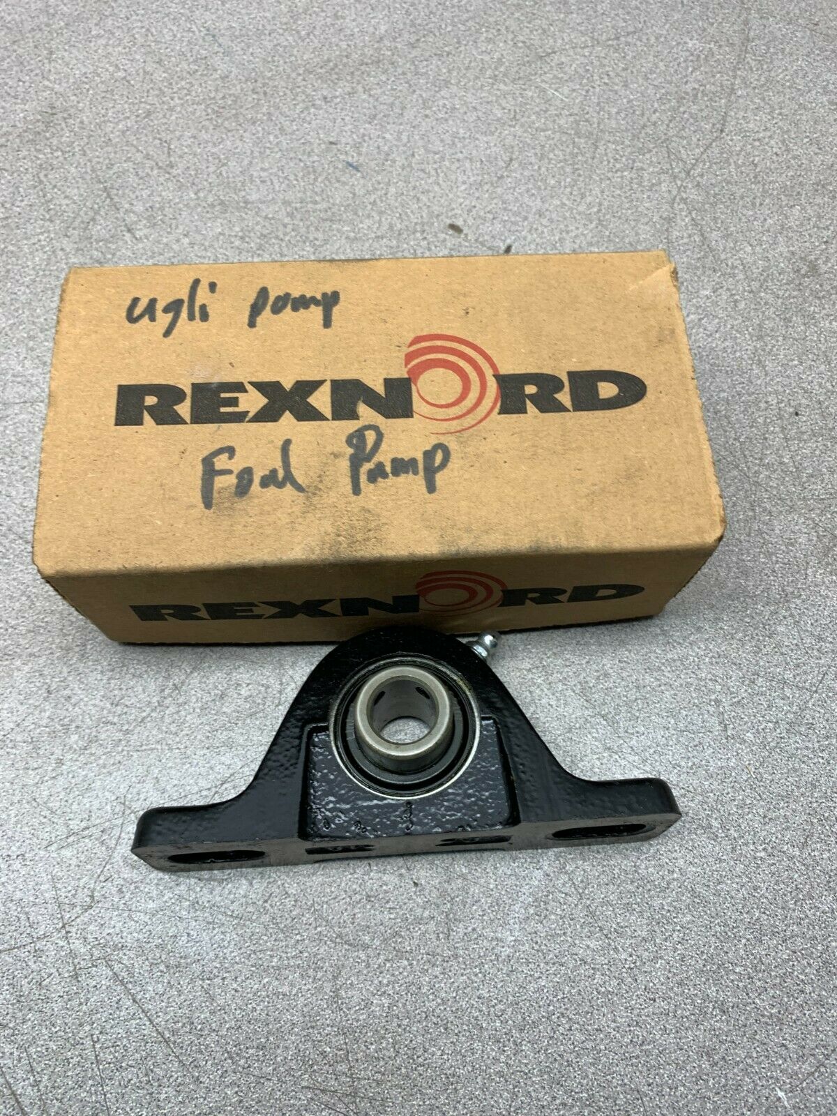 NEW IN BOX REXNORD PILLOW BLOCK BEARING 5/8" BORE PL3S210E