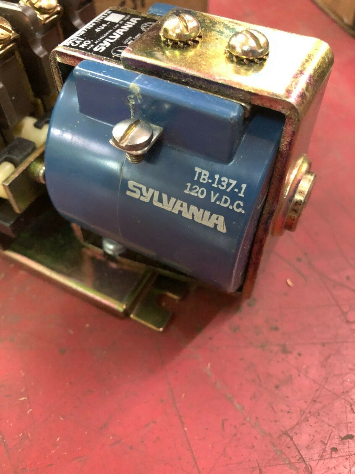 NEW IN BOX SYLVANIA TYPE PM DC RELAY 4U4-1 WITH 120VDC. COIL 4 N.O CONTACTS